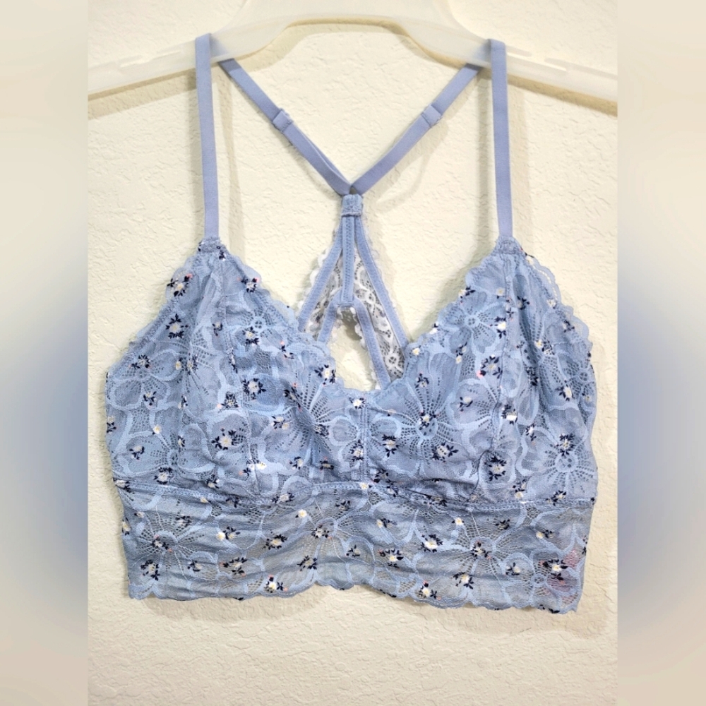 No Boundaries baby blue floral lace bralette